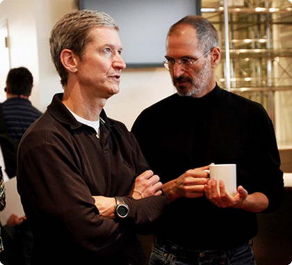 Tim Cook e Steve Jobs