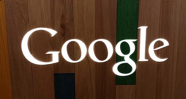 google logo