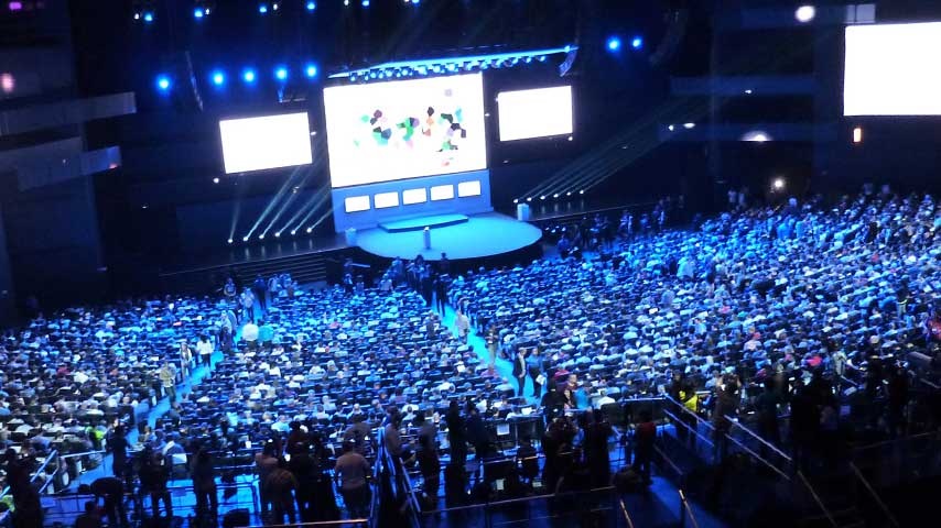 E3