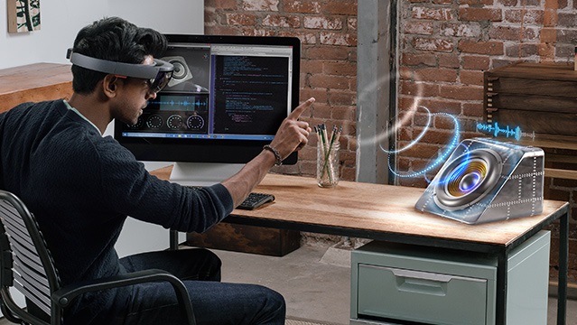 HoloLens