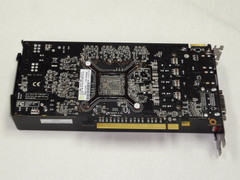AMD HD68xx - 'Barts' - Tópico Oficial! [lançamento: 22/10/2010] 1287181212_cpw6rY