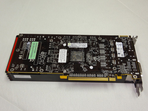 AMD HD68xx - 'Barts' - Tópico Oficial! [lançamento: 22/10/2010] 1287181212_x0Fpap