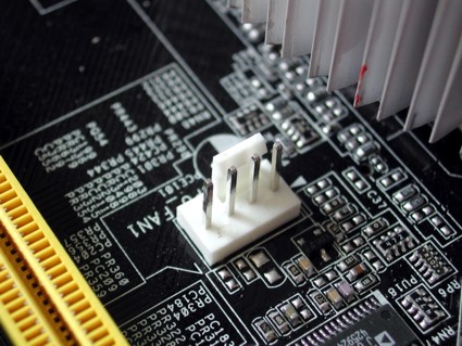 (Resolvido) Montar um pc-dúvidas 4pin_connector_001