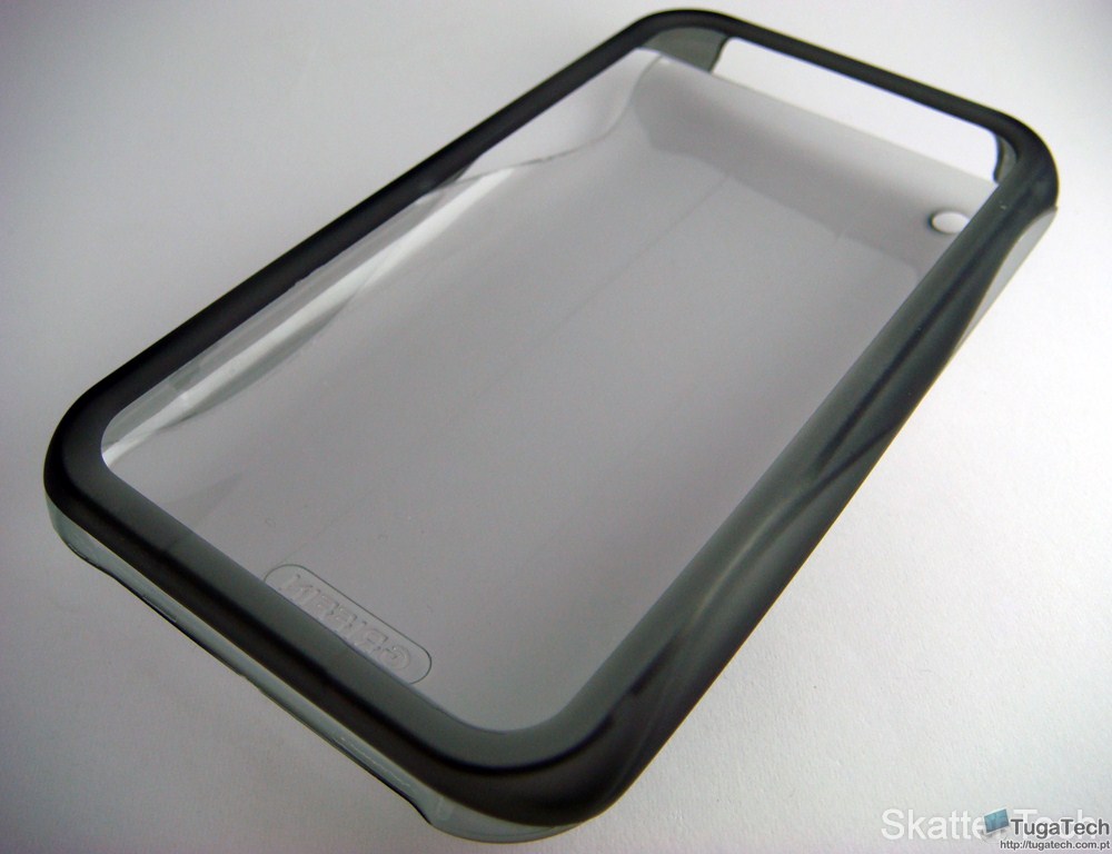 iPhone 4 sobrevive a queda de 300 metros SS-2011-06-20_19.11.32