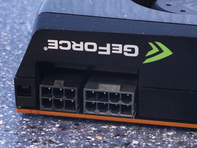 (Resolvido) Montar um pc-dúvidas Gtx480_pci_exp_power_connectors
