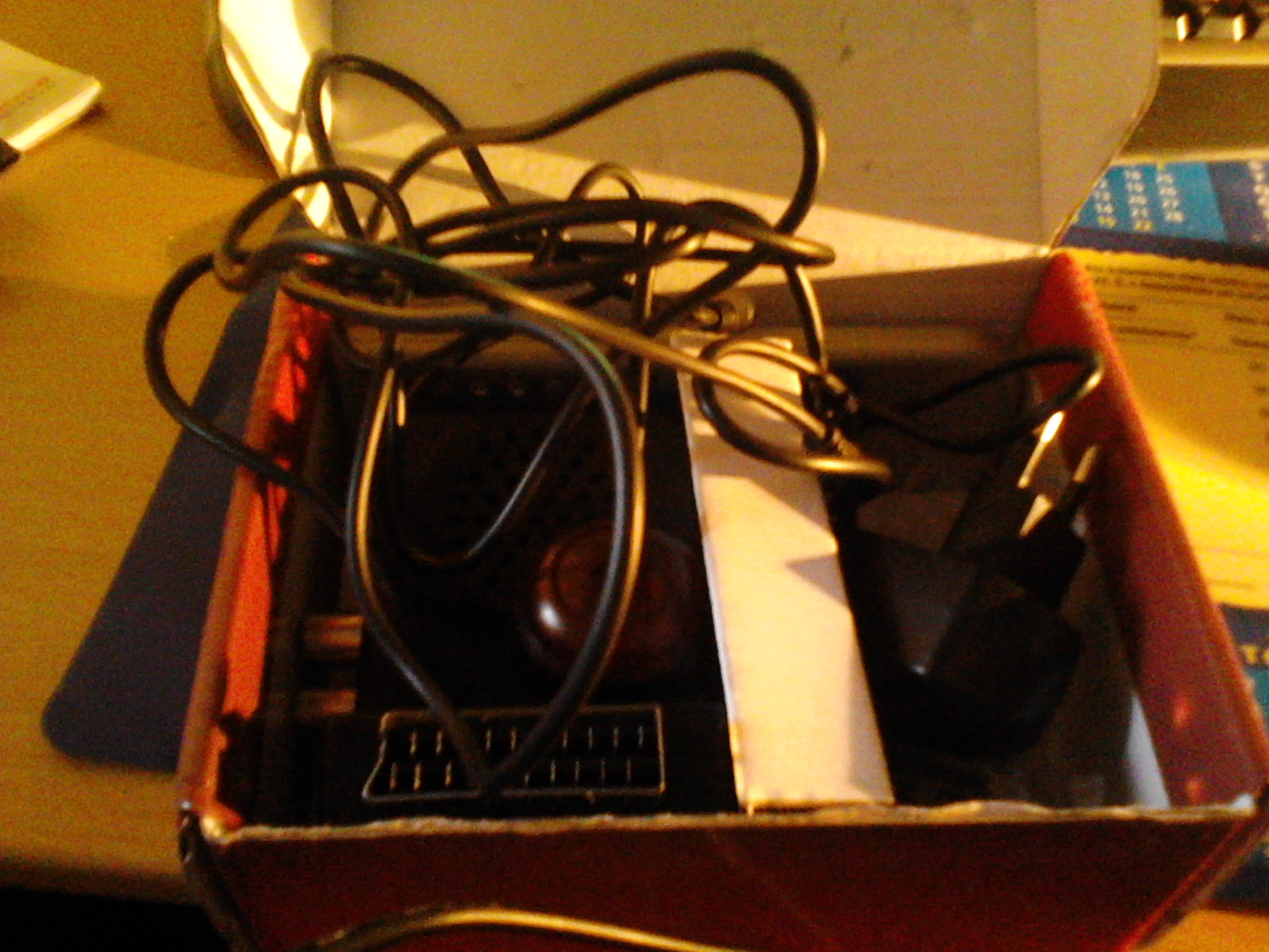 [Vendo] Processador - Memória 1GB - Placa Gráfica - Receptor Digital de TV - Placa e-SATA BeHNl