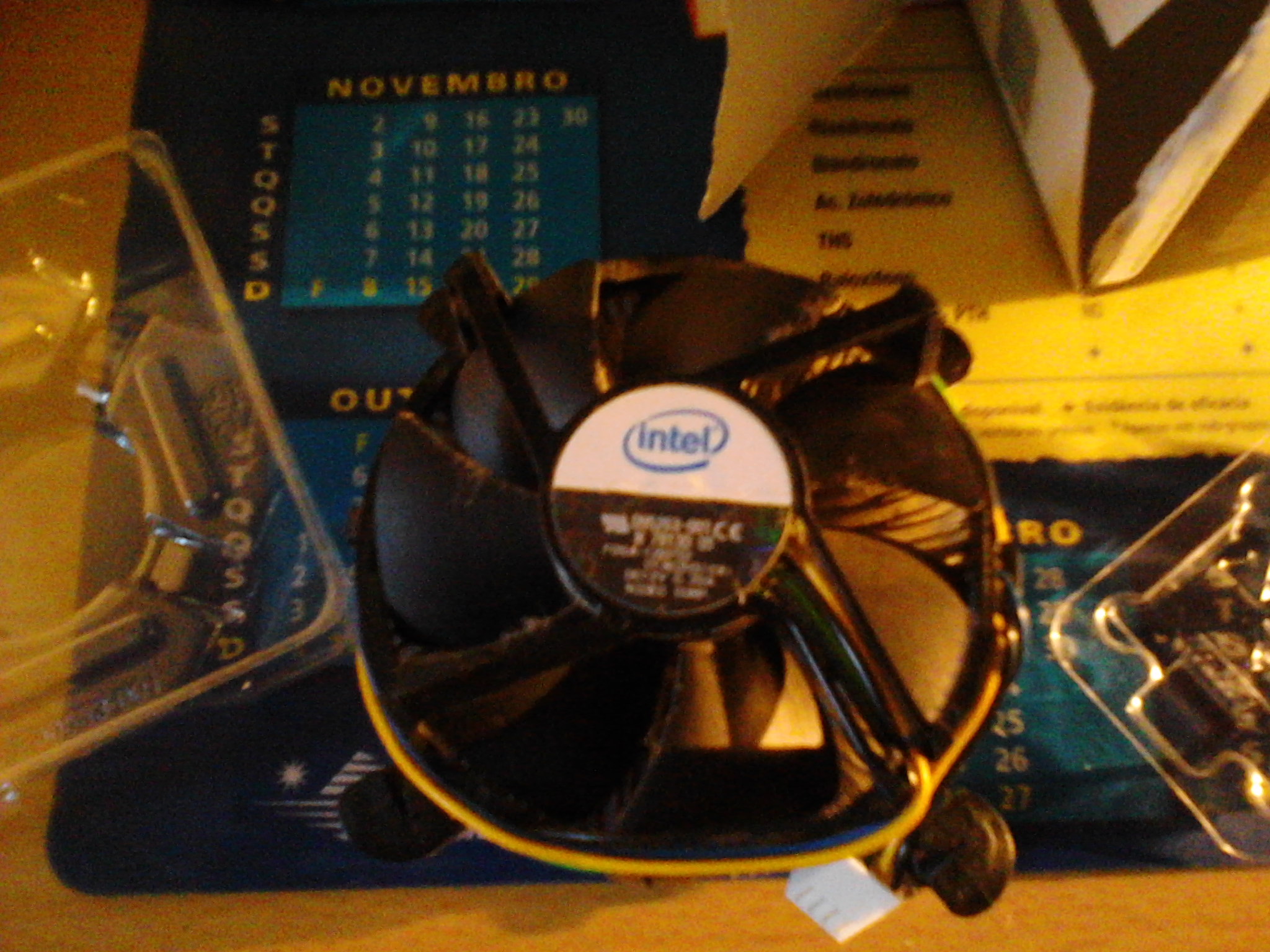 [Vendo] Processador - Memória 1GB - Placa Gráfica - Receptor Digital de TV - Placa e-SATA HQlER